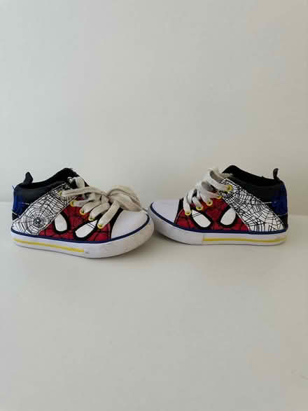 Photo of free Spiderman Marvel canvas shoes (B32) #1