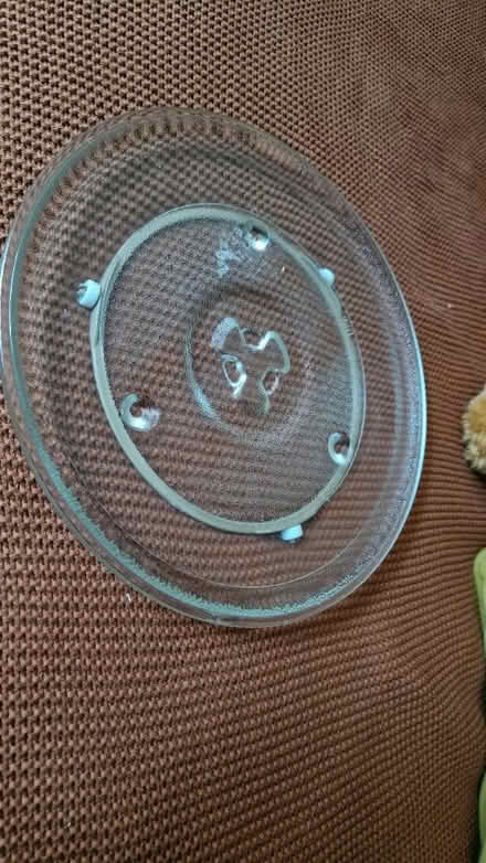 Photo of free Microwave plate (Sidcup) #1