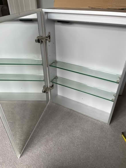 Photo of free Bathroom cabinet with socket (New malden KT3) #3