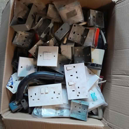 Photo of free Electric items (Wigston LE18) #2