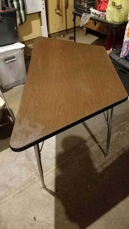 Photo of free Elementary school table (Farmington @ 11 Mile) #1