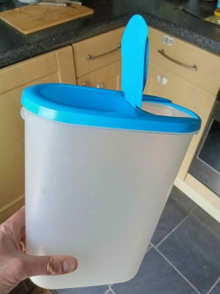 Photo of free Canister for dry goods (Harton, NE34) #1