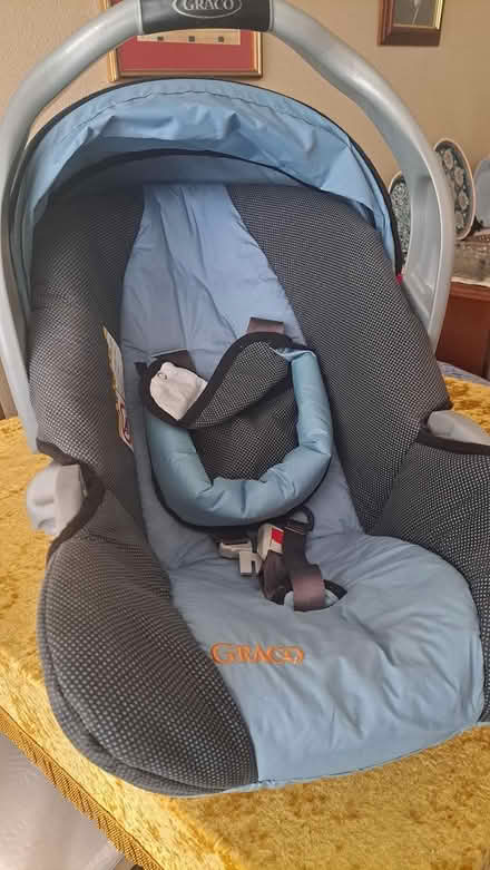 Photo of free Graco Baby Car Seat System (CT9) #1