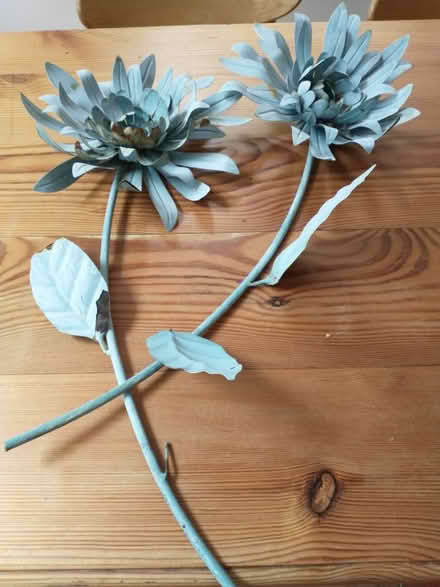 Photo of free 2 Metal Decorative Flowers (Fleetville) #1