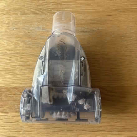 Photo of free Vax bagless vacuum cleaner (Hornsey N8) #3
