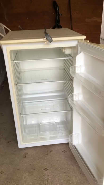 Photo of free Fridge (Tewkesbury) #2