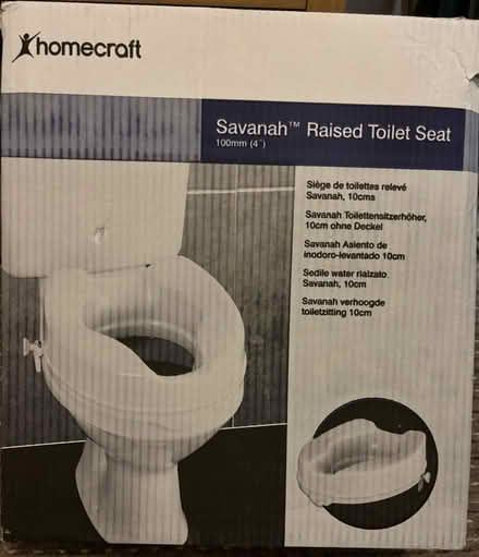 Photo of free ‘Savannah’ raised toilet seat (Patcham BN1) #1