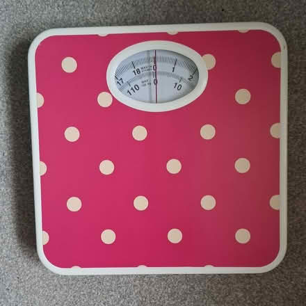 Photo of free Analogue bathroom scales (Eastbourne BN20) #1