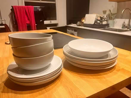 Photo of free Plates and bowls (N7) #1