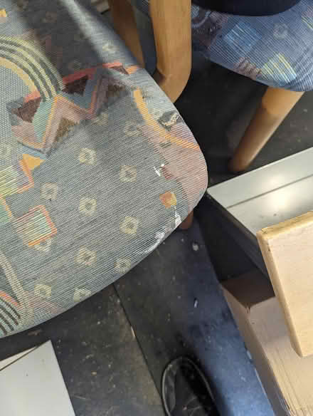 Photo of free 4 dining chairs (B21) #2