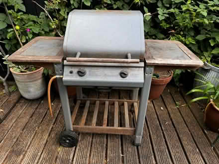 Photo of free 2 burner gas barbecue (SE15 Peckham) #1