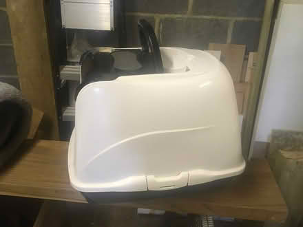 Photo of free Covered cat litter tray (GL6 Whiteshill) #3
