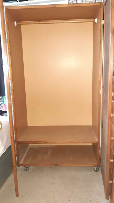 Photo of free Wardrobe (Sundorne SY1) #2