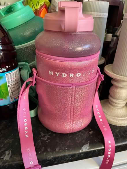 Photo of free Pink water bottle (BN15 lancing) #1