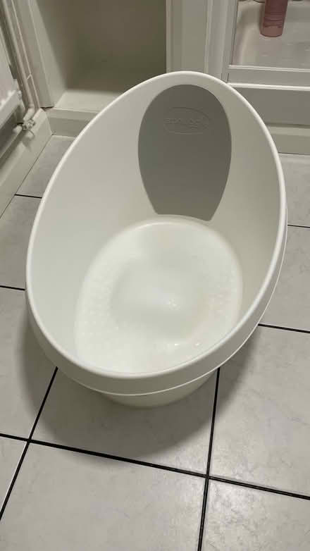 Photo of free Extra large toddler bath (RG30) #2