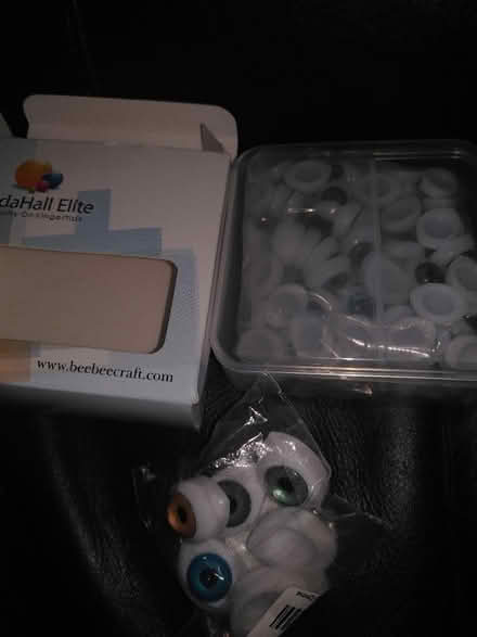 Photo of free Dolls eyes (CT6) #1