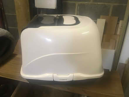 Photo of free Covered cat litter tray (GL6 Whiteshill) #2
