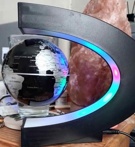 Photo of free Magnetic floating globe (Beeston NG9) #2