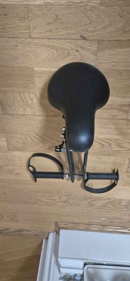 Photo of free Frame mounted kids child seat (Long Ditton KT6) #3
