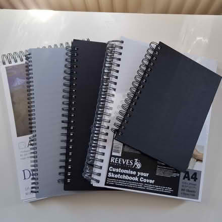 Photo of free A4 and A5 sketchpads - various (Eastbourne BN20) #1