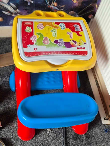 Photo of free childs drawing table (HD6 brighouse) #1