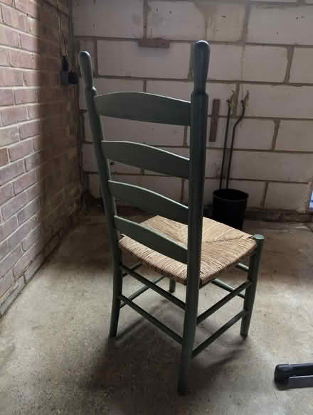 Photo of free chair (DA6) #2