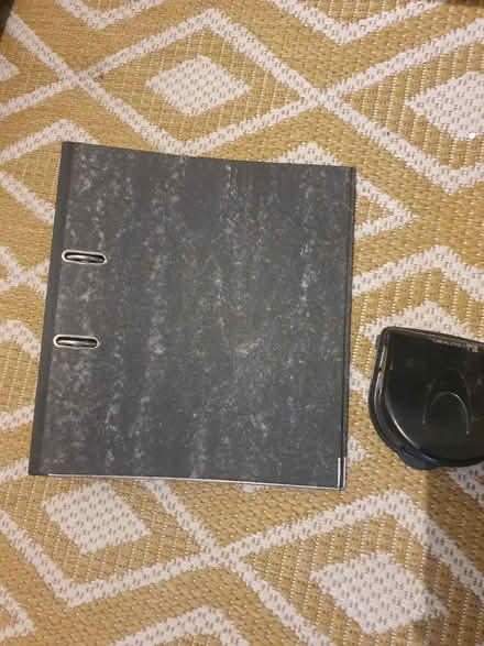 Photo of free A4 Ring binder (BR3) #1