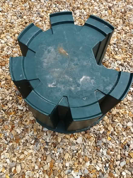 Photo of free Water butt stand (Leicester/Wigston LE2) #2