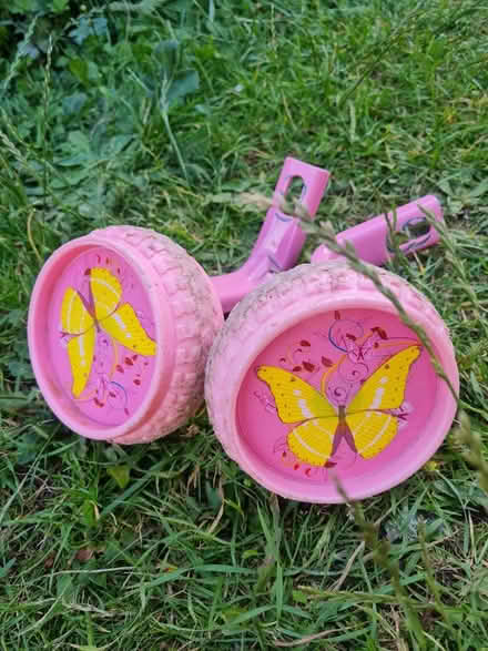 Photo of free Stabilisers (TW16) #1