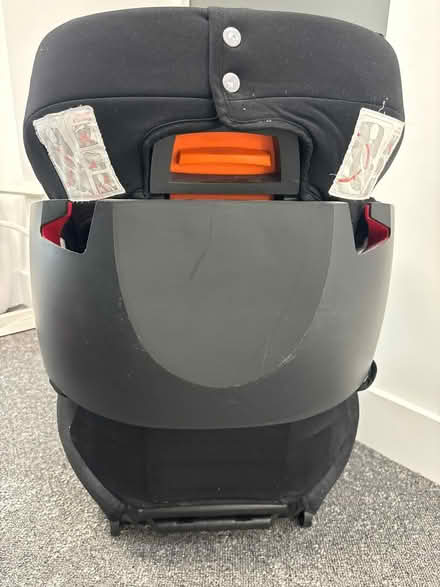 Photo of free Cybex with isofix (Hounslow Central) #2