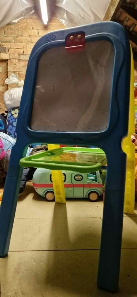 Photo of free Kids Easel (NG6 Basford) #1