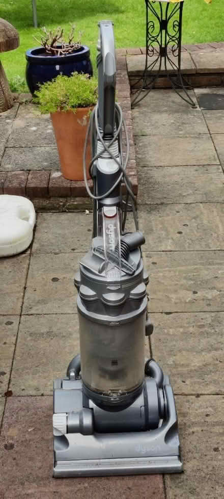 Photo of free Dyson vacuum cleaner (Baschurch SY4) #1