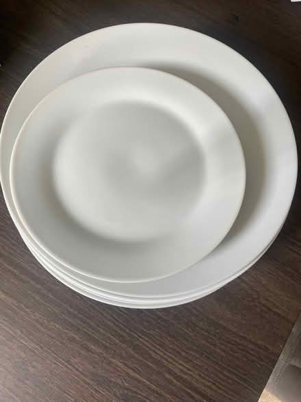 Photo of free White porcelain plates (Garston WD25) #1