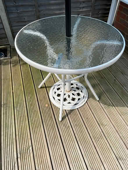 Photo of free White Metal Table w/ Parasol Base (Sunbury TW16) #1