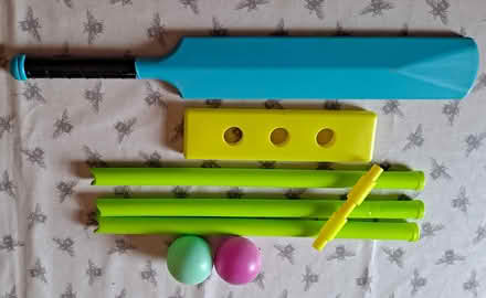 Photo of free Child's Cricket Set (Wolverton, MK12) #1