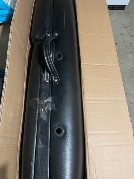 Photo of free Massage bed (TN38) #3