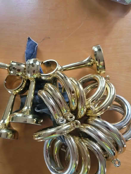 Photo of free rod holders and drapery hoops (kiz 7p3) #1