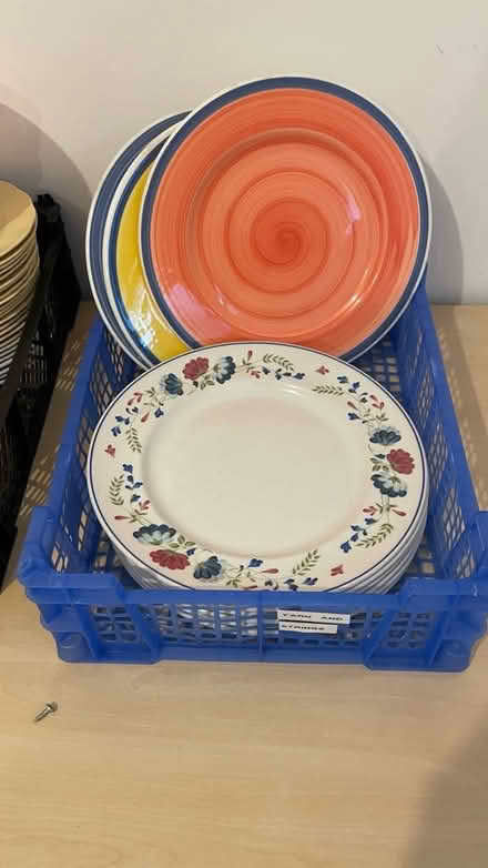 Photo of free Plates, saucers and kitchen stuff (Maidenhead SL6) #1