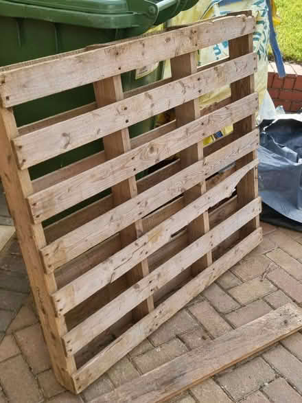Photo of free Various pallets x4 (Boughton Vale, CV23) #2