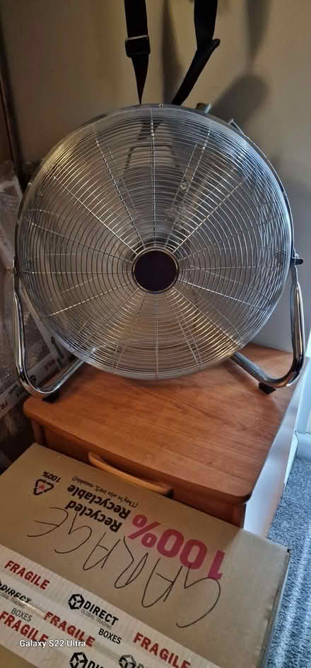 Photo of free Fan (CO11) #1