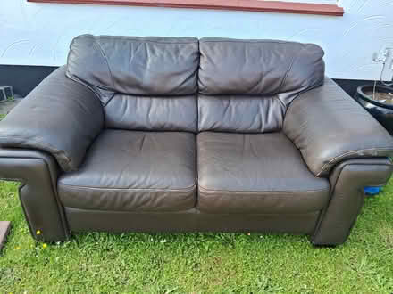 Photo of free 2 seater settee (Sutton surrey) #1