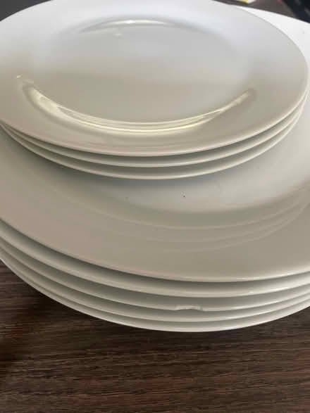Photo of free White porcelain plates (Garston WD25) #2