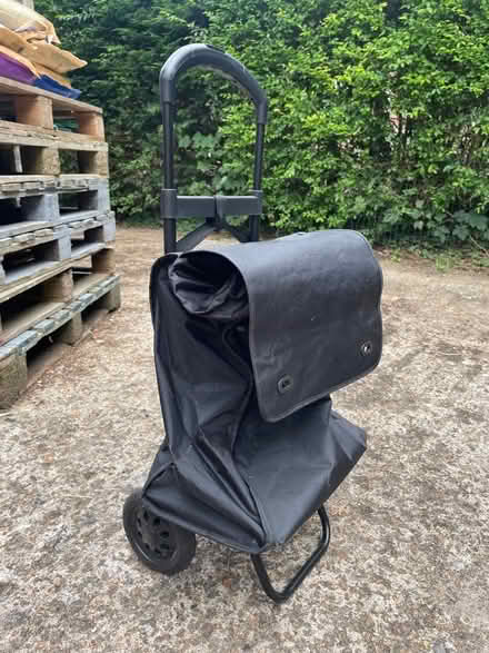 Photo of free IKEA trolley (SM5) #1
