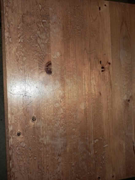 Photo of free TV Unit/Side Table (Great Sutton, Ellesmere Port) #4