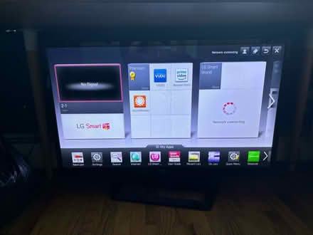 Photo of free 42” lg tv (UES/Spanish Harlem) #1