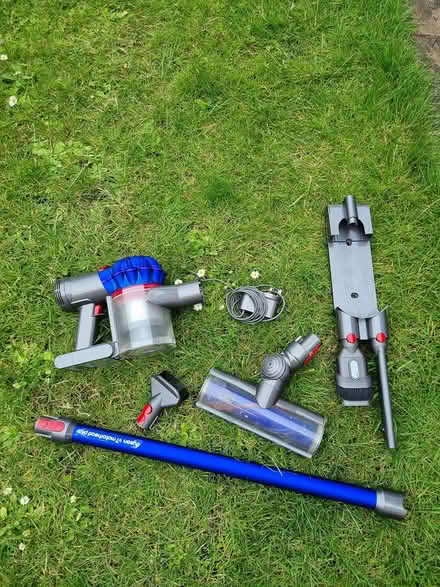 Photo of free Dyson V7 cordless vacuum - faulty (Bathwick) #1