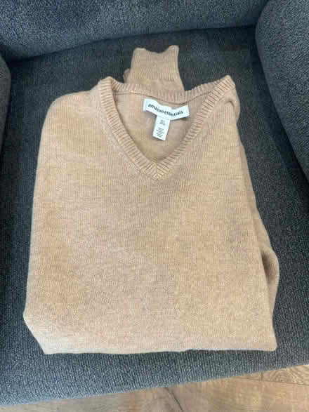 Photo of free Amazon basic Men’s sweater (Olney) #1