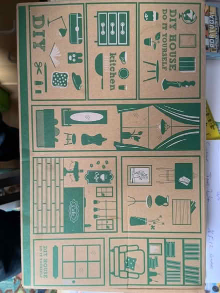 Photo of free Model greenhouse to build. (Sizergh LA8) #2