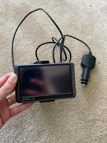 Photo of free Garmin sat nav (GL5 Amberley) #2