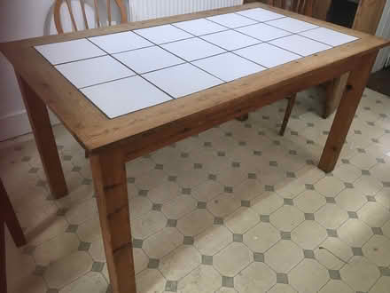 Photo of free kitchen table (Putney SW15) #1